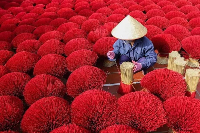 From Ha Noi: Perfume Pagoda & Quang Phu Cau Incense Village - Yen River Boat Ride: The Scenic Reset Before the Temples