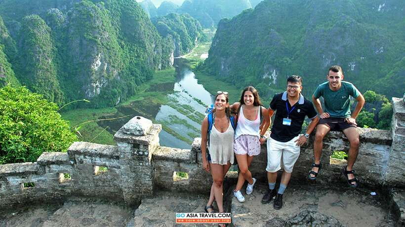 From Hanoi: 1-Day Ninh Binh Highlights Tour with Lunch - One Day From Hanoi: what the pace really feels like