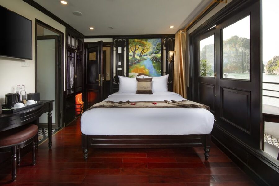 From Hanoi: 2-Day 1 Night Ha Long Bay 5-Star Cruise - Day 2 start: Tai Chi sunrise, Surprising Cave, and brunch back on board