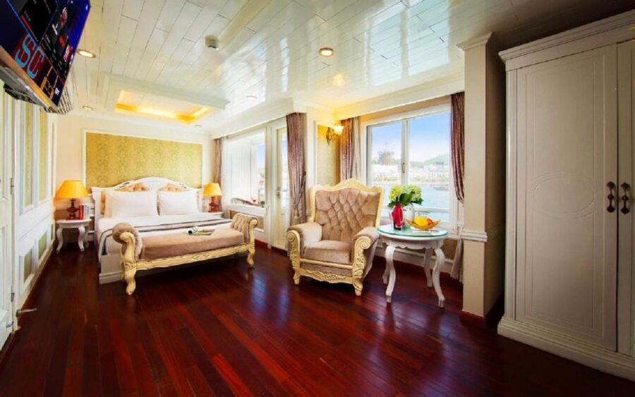 From Hanoi: 2-Day Bai Tu Long Bay Luxury Cruise with Jacuzzi - Transfers, timing, and what your money actually covers