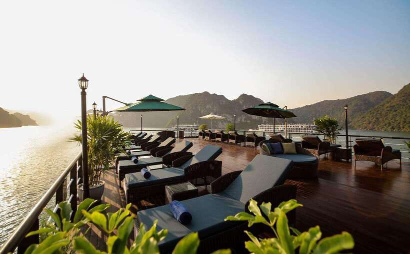 From Hanoi: 2-Day Ha Long Bay and Lan Ha Bay Cruise - Ha Long Bay and Lan Ha Bay from Dong Bac: Why This Cruise Works