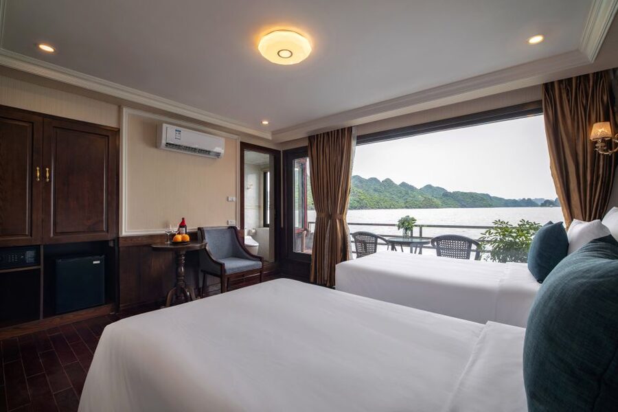 From Hanoi: 2-Day Halong and Lan Ha Bay La Pandora Cruise - Guides, group size, and how the experience stays human