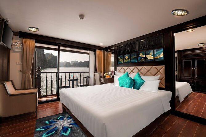 From Hanoi: 2-Day Luxury Halong Cruise Explore Caves & Island - Sleeping on the bay: what the sunrise atmosphere is like