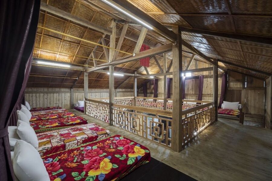 From Hanoi: 2-Day Sapa Cultural Exchange Tour with Homestay - Ta Van homestay night: where the cultural exchange becomes real (and basic)