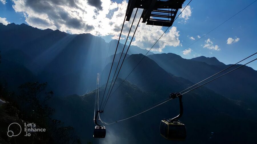 From Hanoi: 2-Day Sapa-Fansipan Peak & Trek & Ha Giang Bus - Fansipan Peak by Cable Car: 20 Minutes Up, 600 Steps to Earn It
