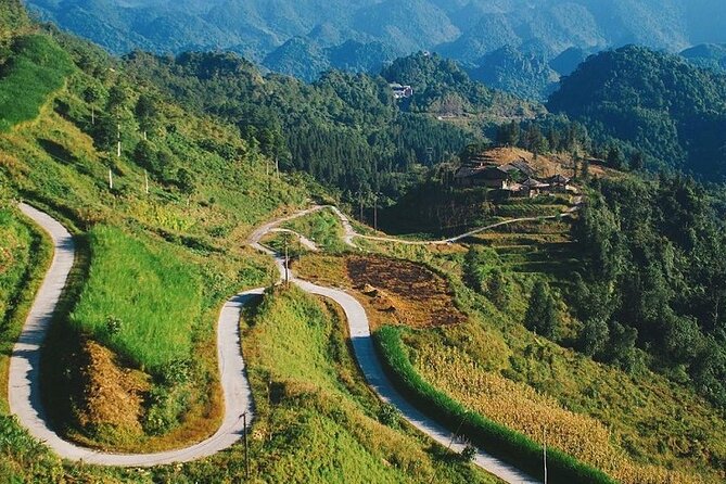 From Hanoi: 3 Day Motorbike Ha Giang Loop Tour - Du Gia, Mau Due, and the Southern Turn Toward Hanoi