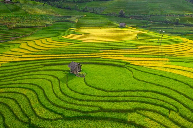 From Hanoi: 3 Days Sapa Trekking & Ethnic Villages by Dcar - Entering Sa Pa: Cool Weather and Ethnic Culture in One Trip
