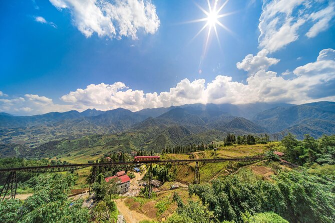 From Hanoi: 3 Days Sapa Trekking & Ethnic Villages by Dcar - Day 2 Trek to Cat Cat Village, Plus Optional Fansipan Time