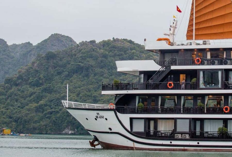 From Hanoi: 3D2N Ninh Binh & Ha Long - Lan Ha Bay Cruise - The overall vibe: fast-paced, scenery-first, and comfort-smart