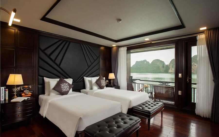 From Hanoi: 3D2N Ninh Binh & Ha Long - Lan Ha Bay Cruise - Food and onboard fun: more than meals between scenery stops