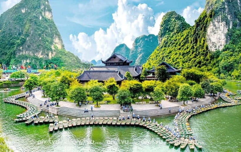 From Hanoi: Bai Dinh,Trang An and Mua Cave Trip - Price and value at about $47: what you’re getting for the money