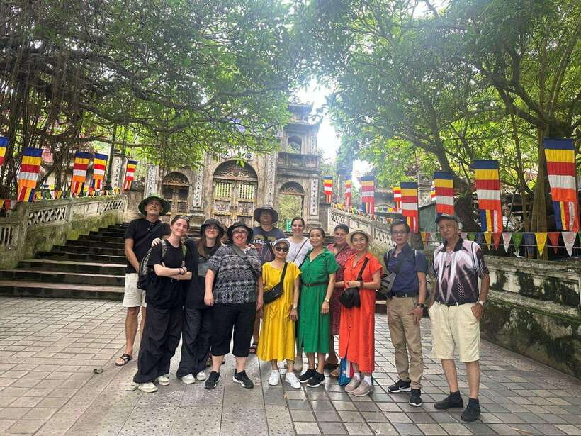 From Hanoi: Full-Day Perfume Pagoda Group Tour with Lunch - Lunch at Perfume Pagoda: keep it simple, then recharge