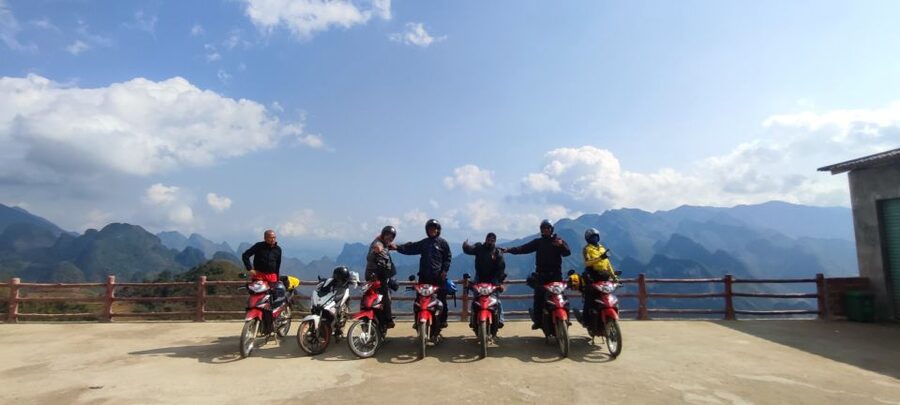 From Hanoi: Ha Giang Loop 3-Day Self-Driving Motorbike Tour - Day 2: Ma Pi Leng Pass, Nho Que river boat ride, and Du Gia Village homestay