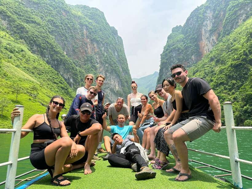 From Hanoi: Ha Giang Loop 3-Day Tour Self-Sriving/Easy Rider - Day 2: Ma Pi Leng Pass, the Sky Path trek, and Nho Que River time