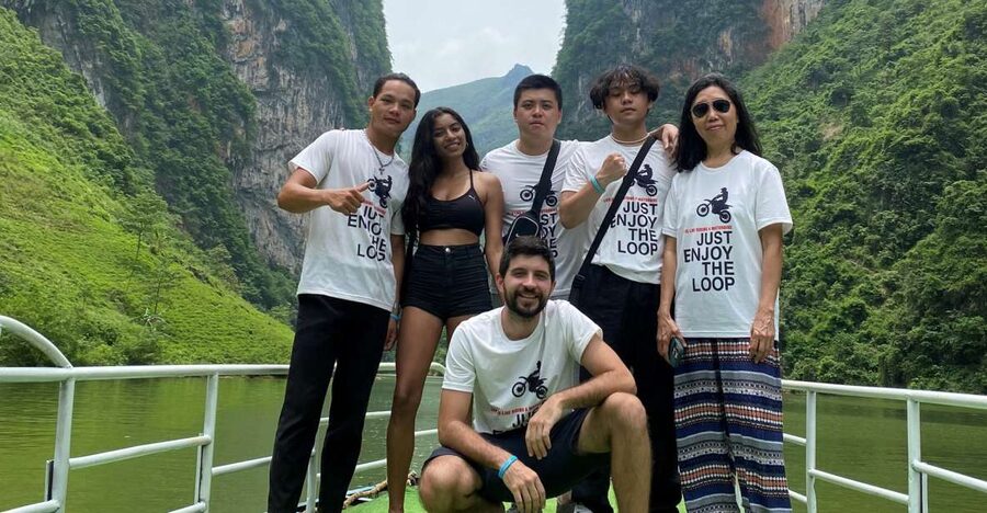 From Hanoi: Ha Giang Loop 4-Day Motorbike Tour - Day 2: Ma Pi Leng Pass, Nho Que boat ride, and Du Gia Waterfall