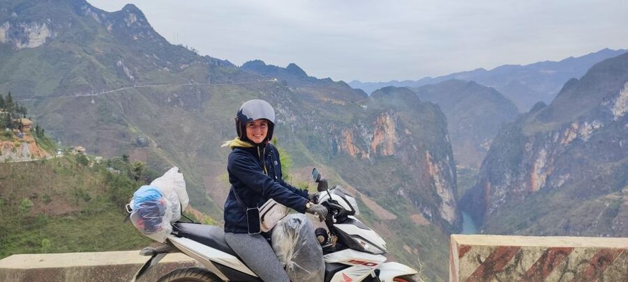 From Hanoi: Ha Giang Loop 4-Day Motorbike Tour - Guides, safety, and why the small-group size matters