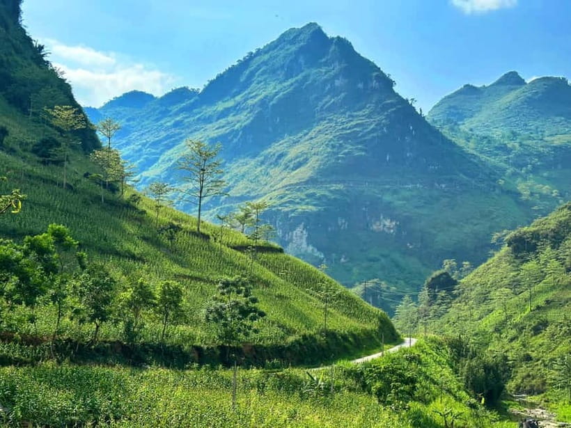 From Hanoi: Ha Giang Loop Motorbike Tours 3-Days 2-Nights - Du Gia Waterfall and the long ride back to Hanoi