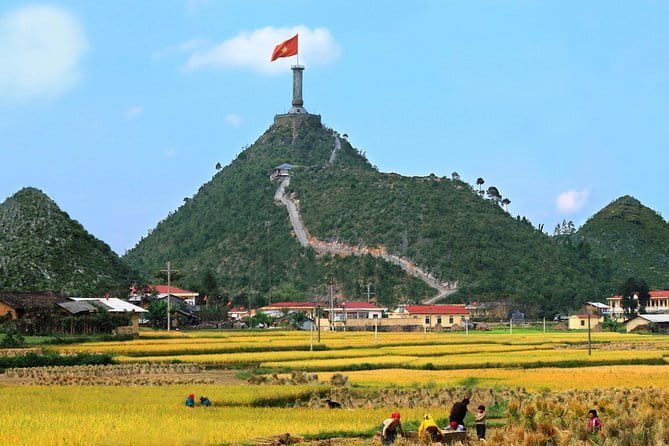 From Hanoi: Ha Giang Loop Tour 3 Nights 2 Days with Motorbike/Car - Ha Giang Loop: why this area feels different fast