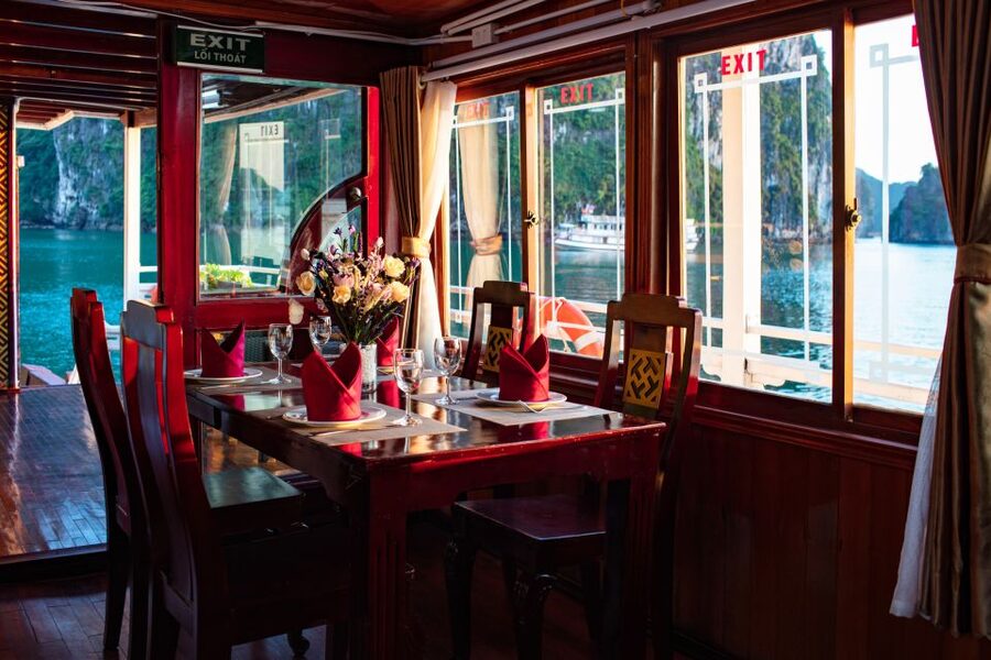 From Hanoi: Ha Long - Bai Tu Long Bay 2-Day 1-Night Cruise - Cabins, comfort, and what to expect when you sleep on a boat