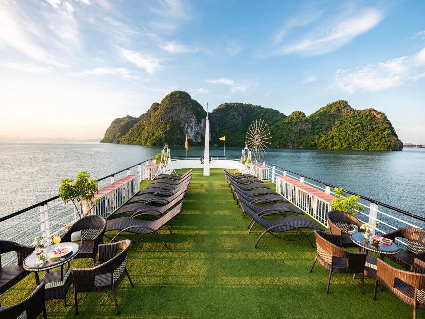 From Hanoi: Ha Long Bay 5-star Day Cruise with Buffet Lunch - Which guide style fits you best?
