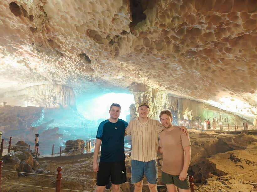 From Hanoi: Ha Long Bay Tour with Cruise & Lunch - Sung Sot Cave: the main “must-see” stop