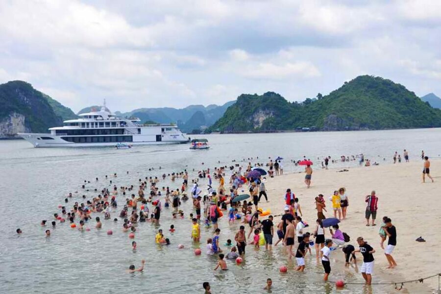 From Hanoi: Halong Bay 1 Day Trip Visit Cave, Island, Kayak - Check-in on Tuan Chau and the rhythm of the cruise