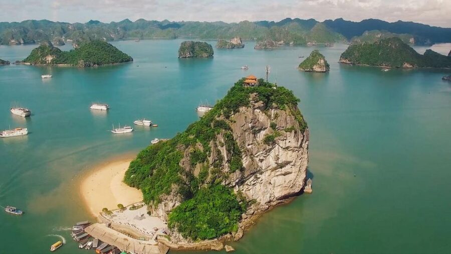 From Hanoi: Halong Bay Cruise 2 Days 1 Night With Transport - Key highlights to plan around