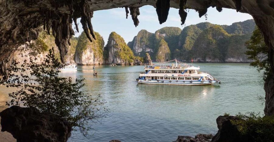 From Hanoi: Halong Bay Deluxe Cruise Day Trip - Key points to know before you go