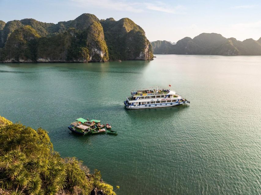 From Hanoi: Halong Bay Deluxe Cruise Day Trip - Crowds, weather, and itinerary changes: keeping your expectations realistic