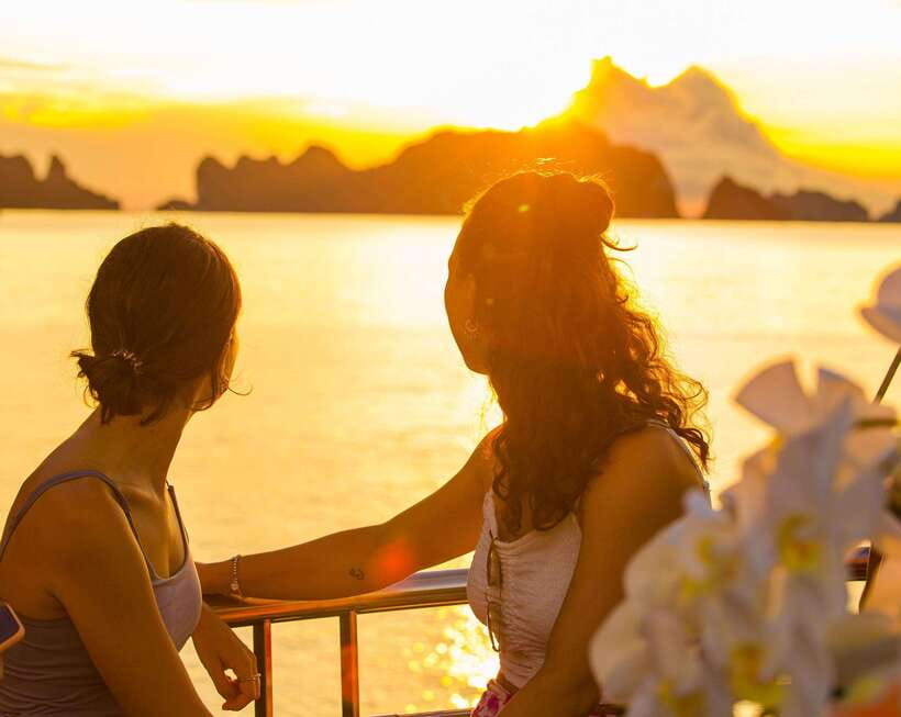 From Hanoi: Halong Bay on 5 star cruise full day tour. - Who should book this Ha Long Bay day cruise from Hanoi