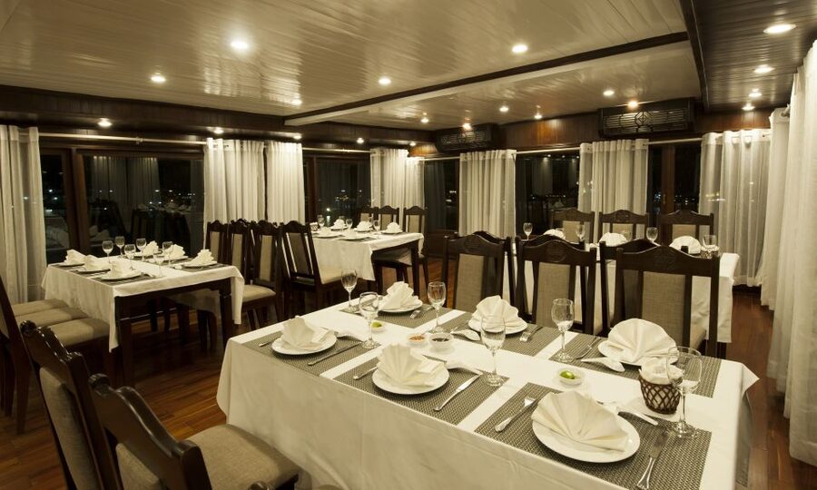 From Hanoi: Halong Explorer 3-Day Deluxe Cruise - Ba Trai Dao Beach and Swimming Time: What Makes This Day Worth It