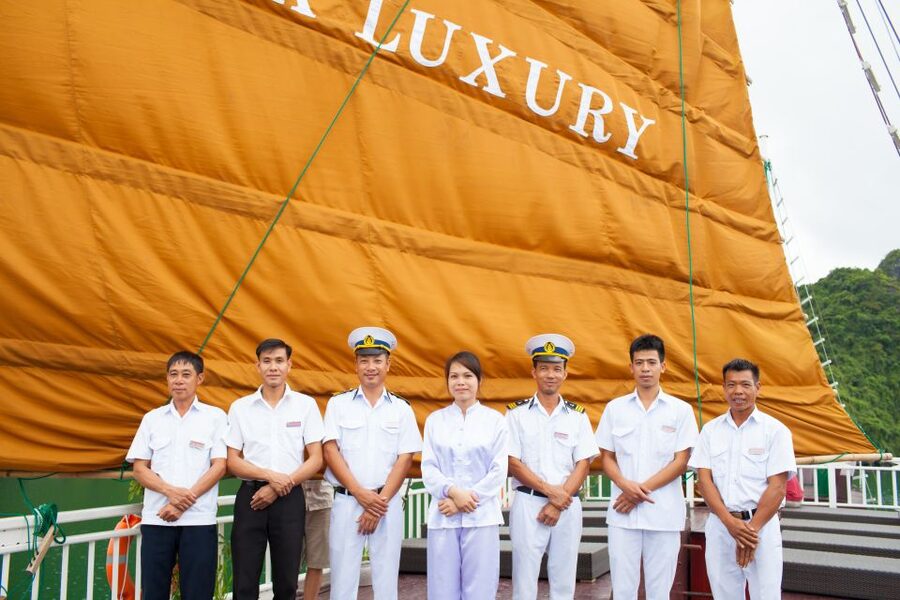 From Hanoi: Halong Explorer 3-Day Deluxe Cruise - Day 3: Sung Sot Cave + Vietnam Spring Roll Cooking on the Return
