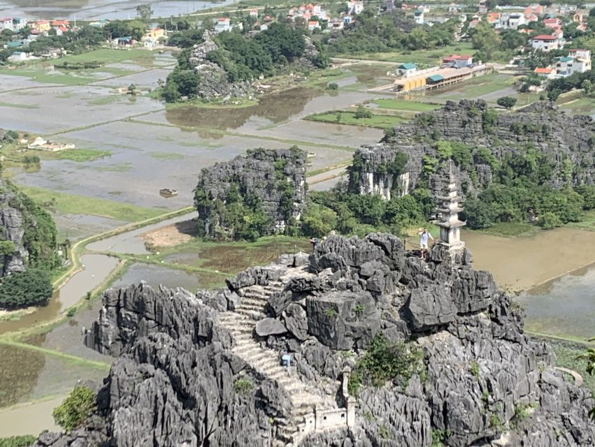 From Hanoi: Hoa Lu, Hang Mua Hike, Tam Coc Boat, and Lunch - Should you book this Hoa Lu, Hang Mua, and Tam Coc day trip?