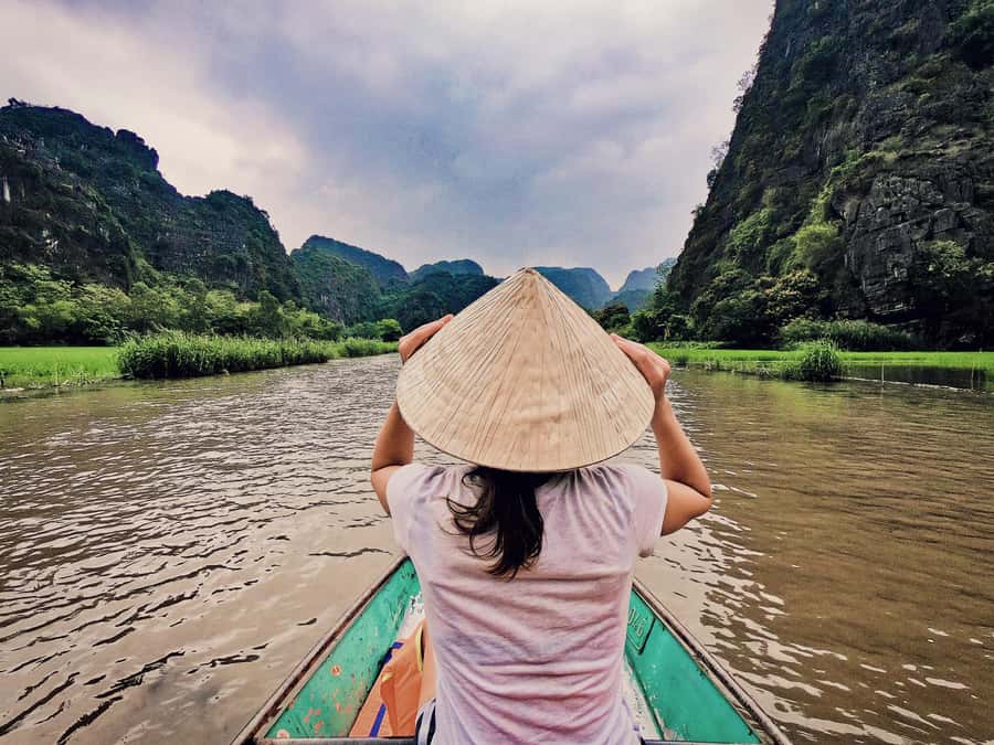 From Hanoi: Hoa Lu, Tam Coc, and Mua Cave Adventure Day Tour - Price and value at $35: what you’re really paying for