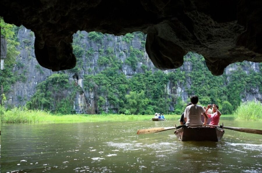 From Hanoi: Hoa Lu & Tam Coc with Buffet lunch & Cycling - The small details that make or break your day