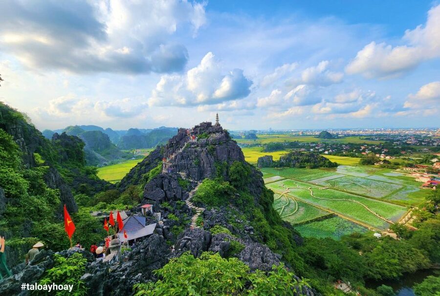 From Hanoi: Hoa Lu-Trang An-Mua Cave Luxury Trip w/Limousine - Village Cycling Around Trang An Country Life