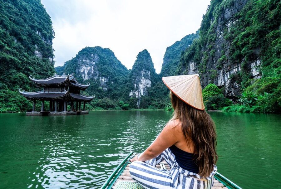 From Hanoi: Hoa Lu-Trang An-Mua Cave Luxury Trip w/Limousine - Lunch at Ninh Binh Heritage Restaurant: Included, Convenient, and Filling