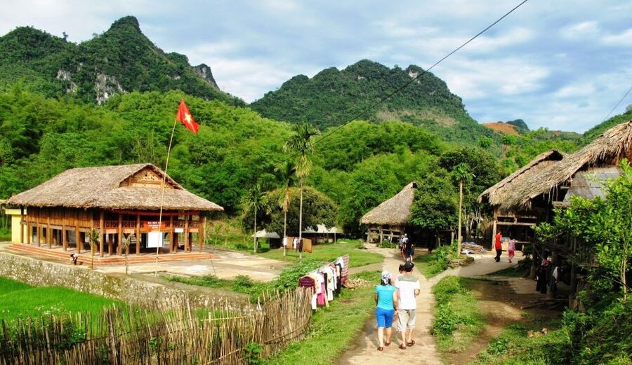 From Hanoi: Mai Chau Valley & Hill Tribes 2-Day Trek Tour - Price, Inclusions, and What to Pack to Enjoy It Comfortably