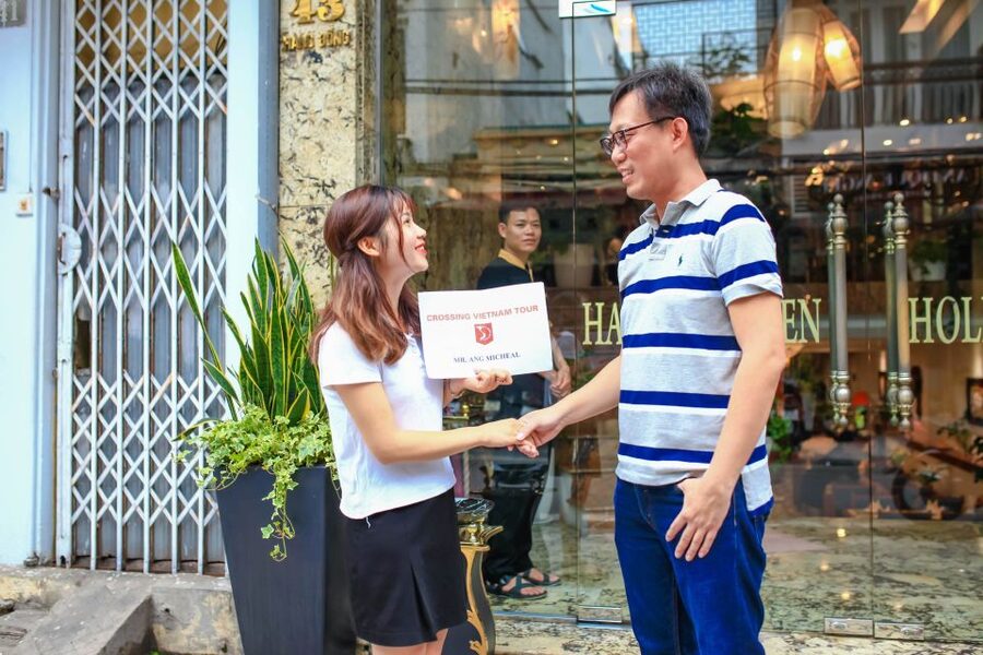 From Hanoi: Ninh Binh & Cuc Phuong National Park 2-Day Tour - Escaping Hanoi fast: Ninh Binh in two days