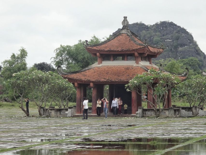From Hanoi: Ninh Binh & Cuc Phuong National Park 2-Day Tour - The Cave of Early Man and forest trek reality