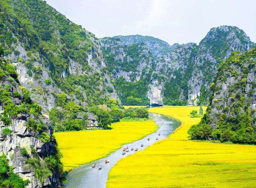 From Hanoi: Ninh Binh- Hoa Lu-Tam Coc- Mua Cave- Highlight - One-Day Ninh Binh: How This Hits Hoa Lu, Tam Coc, and Mua Cave