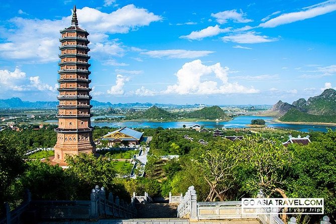 From Hanoi: Ninh Binh Tour Highlights - Transfer & Buffet Lunch - Pickup and the Early Start in Hanoi Old Quarter