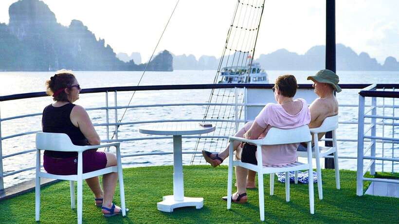 From Hanoi: Route 1 - Halong Cruise - Come back Hanoi early - Hanoi to Tuan Chau Port: Old Quarter pickup and the Red River delta drive