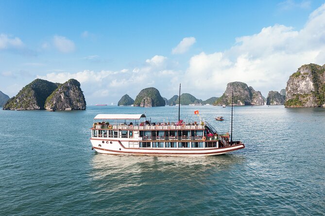 From Hanoi : Sapa Moutain Trek - Halong bay Heritage - The Kayaking and Cave Combo: Why It Feels More Active