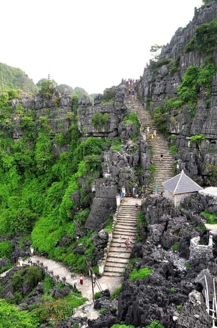From Hanoi: Tam Coc Boat Trip and Hoa Lu & Mua Cave Tour - Guides can make or break the day: the names you’ll hear most often