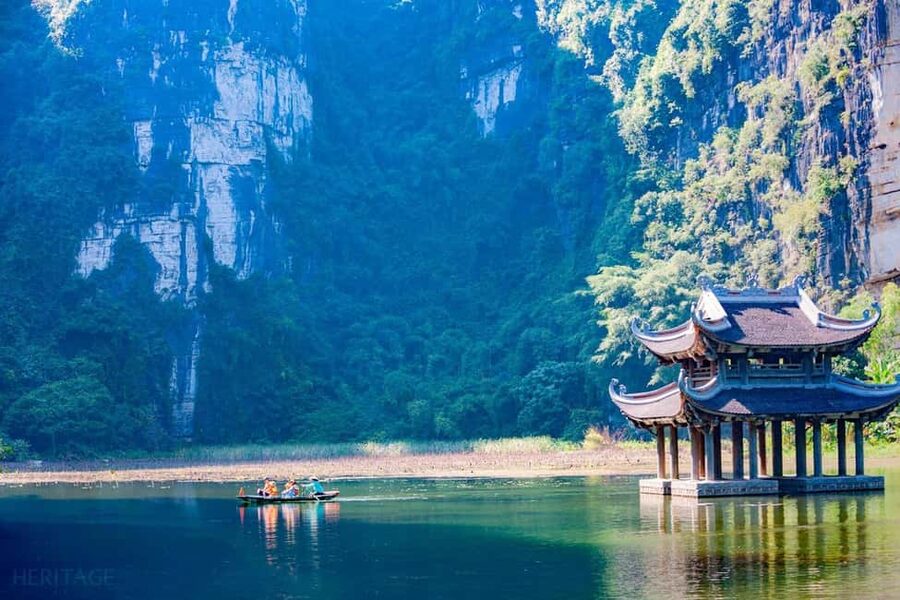 From Hanoi: Visit Hoa Lu & Trang An or Tam Coc & Mua Caves - Thung Sen Lotus Walk at Hang Mua