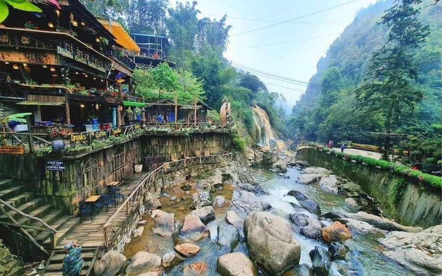 From Hanoi: Visit Sapa & Fansipan With Cable Car For 2 Days - Lunch back in Sapa and the ride home