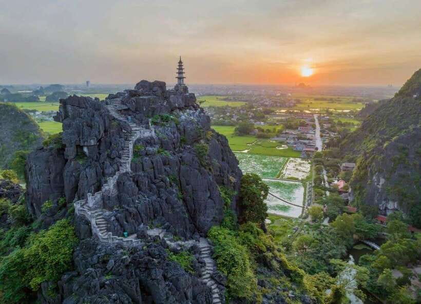 From Ninh Binh: Hoa Lu, Trang An, Mua Cave, & Bich Dong Tour - Trang An Eco-Tour: 3 hours on the boat through Sang, Toi, Ba Giot, and Nau Ruou