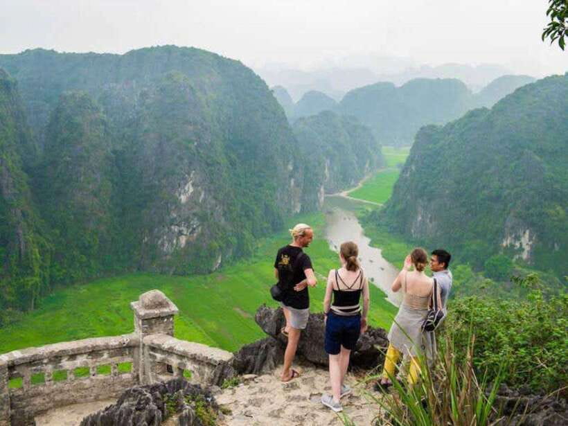 From Ninh Binh: Hoa Lu, Trang An, Mua Cave, & Bich Dong Tour - Pickup timing and what to bring on a long day