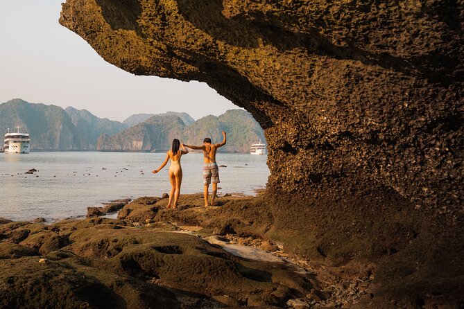 Full Day Group Tour in Lan Ha Bay - Cooking demonstration (16:00–17:45): turning food into a memory